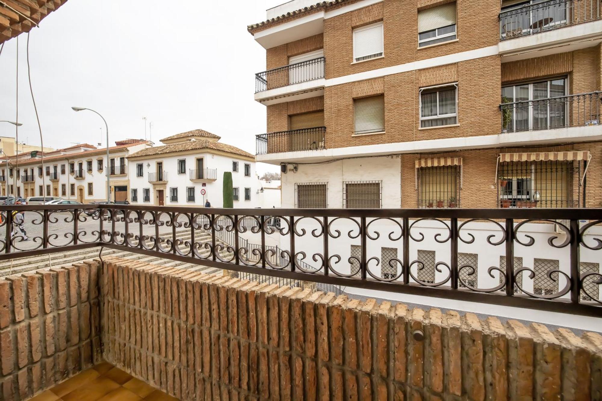 Apto Vallellano Junto Al Casco Historico & Parking Incluido Cordoba Exterior photo